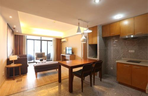 Jeifangbei Central Business District Apartment | Chongqing Xiaoshe Yuanmu River View Guesthouse Jiefangbei Hongyadong Branch