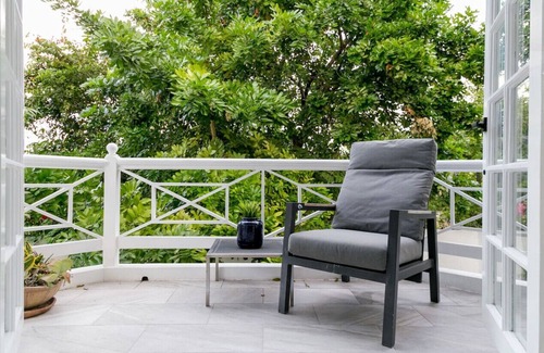 Barbican Apartment | Choose To Be Happy @ The Seville #E3 [2-Bedroom]