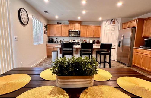 Chowchilla Villa | Chowchilla Lovely Home on your way to Yosemite!
