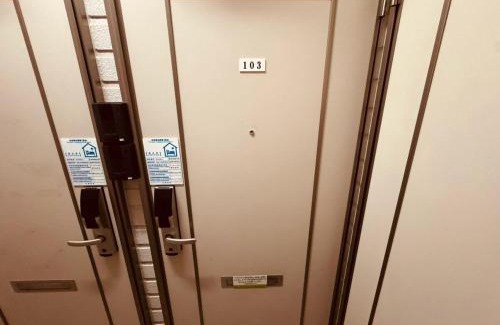 Higashi Apartment | Choyo 103