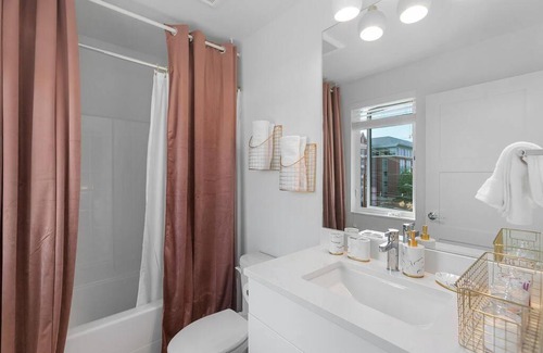 Minor Apartment | Chris's Sweet Suite - 84 Walkscore