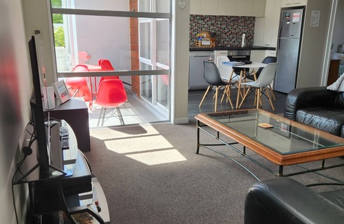 Christchurch City Centre House | Christchurch central modern, warm & welcoming