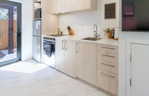 Christchurch City Centre House | Christchurch Charm 1 bed 1 bath loft: CBD