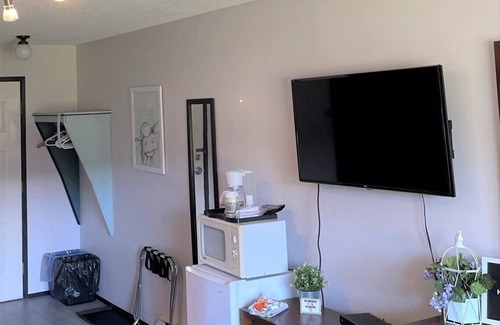 Christina Lake Hotel | Christina Lake Motel and RV Park