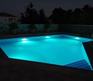 Kefalas Apartment | Christinas summer house with pool in Kefalas