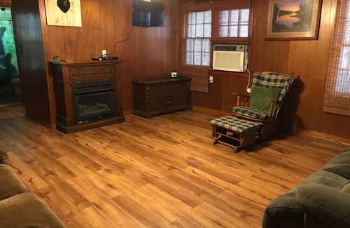 Jasper House | Christopher's cottage