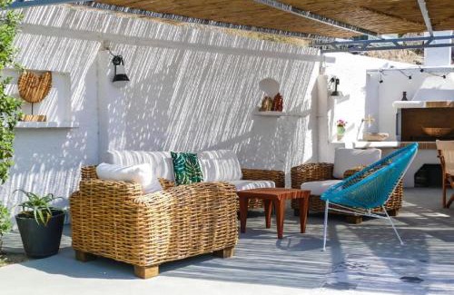 Santorini Hotel | Christou Estate & Villas