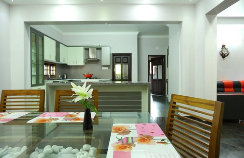 Kothamangalam House | Christu KRUPA Holiday HOME