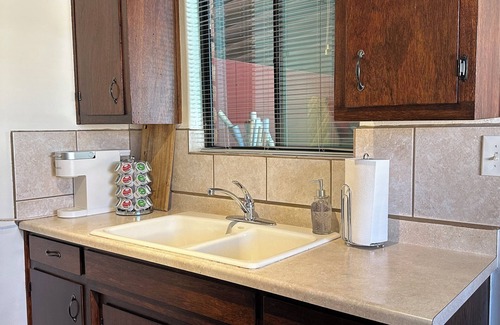Flowing Well Neighborhood House | Chula Vista Cottage - Fully stocked, clean and central 1 bed, 1 bath in Tucson