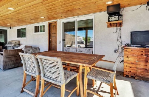 Chula Vista House | Chula Vista Paradise | Outdoor Kitchen Pool Spa