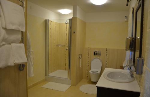 Romankiv Hotel | Chumatskiy Shlyah