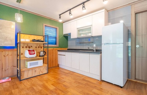 Namsan House | Chuncheon Namiseom pet Friendly Pension