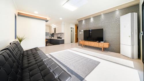 Chuncheon House | Chuncheon Staysaint21 Poolvilla