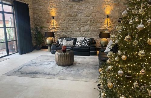 Wadworth House | Church Barn House, Wadworth