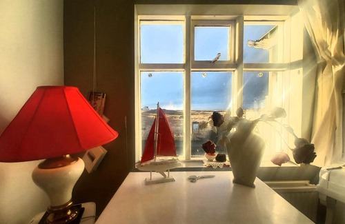 Hafnir Ski Chalet | Church Bay - the cottage by the sea