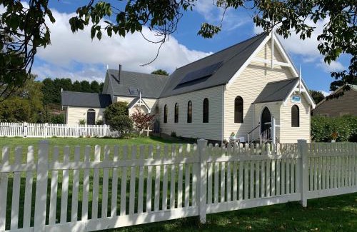 Robertson Apartment | Church Conversion