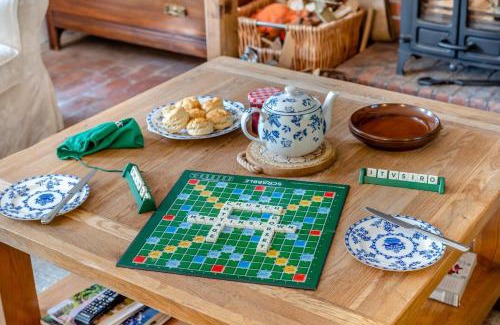 Littlebredy House | Church Cottage - Martinstown