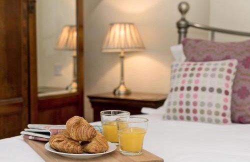 Twywell House | Church Cottage
