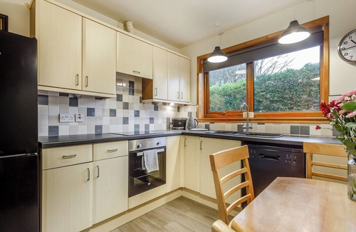 Spittal Cottage | Church Court Cottage - UK39009