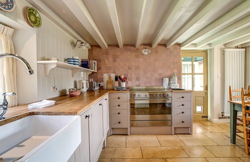Whichford Cottage | Church End Cottage | Cotswolds Holiday Let | 3 Beds & Sleeps 6