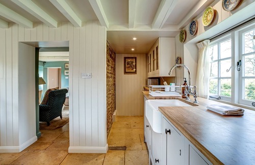Whichford Cottage | Church End Cottage | Cotswolds Holiday Let | 3 Beds & Sleeps 6