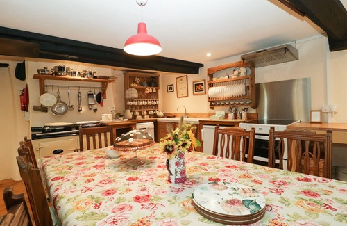 Winsham Cottage | CHURCH FARMHOUSE, pet friendly, character holiday cottage in Winsham