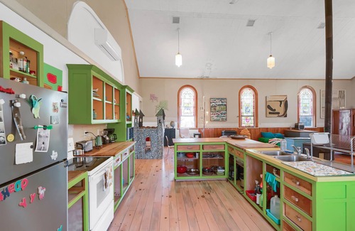 Spring Mills Cabin | Church House! Penn State University, State College 25 min drive