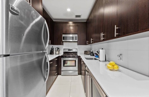 SoHo Apartment | Church Place by Rove Travel I 3BR Tribeca Loft