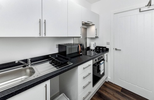 Nottingham Apartment | Church Street Flat 13: Minimalist Studio in Basford