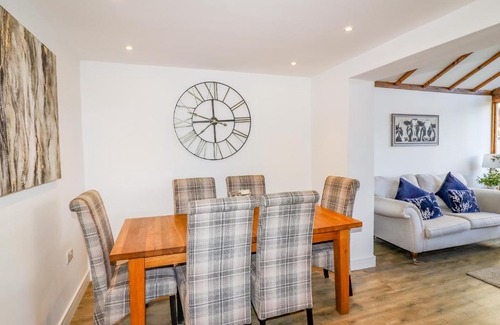 Loversall House | Church View Cottage
