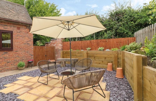 Abbots Bromley Cottage | CHURCH VIEW COTTAGE, pet friendly, with a garden in Rugeley