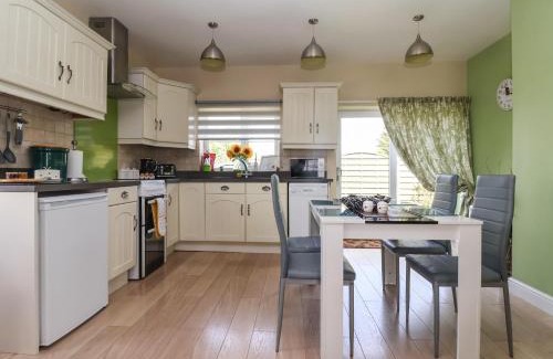 Mappleton House | Church View