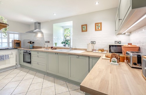 Blisland House | Churchtown Cottage - Three Bedroom House, Sleeps 6