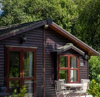 Carnon Downs Cabin | Chycara