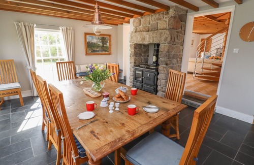 Carnon Downs Cottage | CHYGOWLIN HOUSE, pet friendly, luxury holiday cottage in Truro