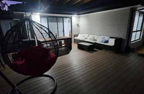 Huntly House | CIA Home Stay