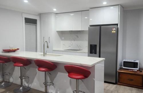 Huntly House | CIA Home Stay