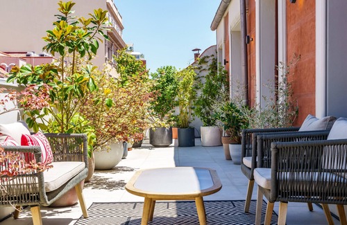 Cortes Apartment | Cibeles Luxe Terrace apartment in Madrid