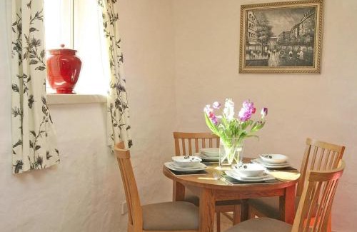 Liskeard House | Cider Cottage