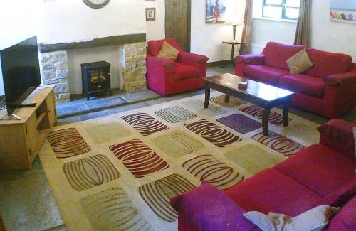 Hawkchurch House | Cider House
