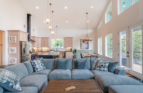 Seguin House | Cielito Lindo River House on the Guadalupe River!