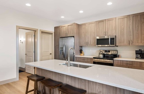 Santa Clara House | Cielo Blu Santa Clara #17: Community Pool, Private Hot Tub, Pickleball