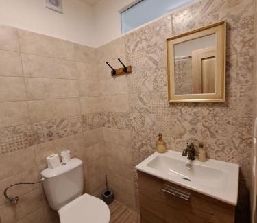 Lukova Apartment | Cihlový apartmán - 100DOLA