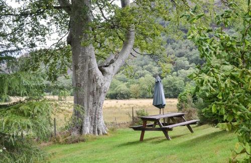 Beddgelert House | Cil Y Felin
