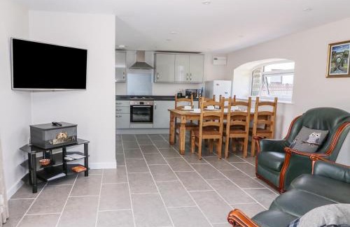 Llangeler House | Cilgwyn Bach