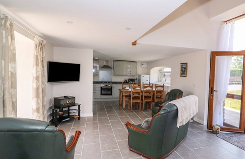 Newport Cottage | Cilgwyn Bach