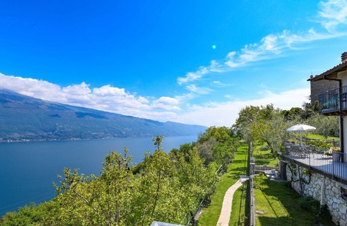 Tignale Apartment | Ciliegia: wonderful lakeview
