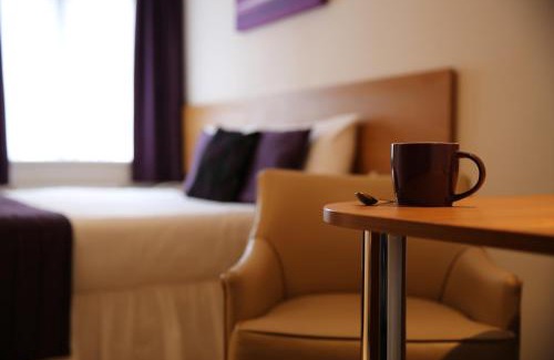 Cookham Hotel | CIM Business Centre