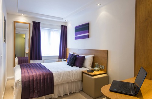 Cookham Hotel | CIM Business Centre