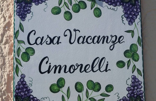 Venafro House | CIMORELLI HOLIDAY HOME SURROUNDED BY OLIVE TREES IN THE VENAFRO PLAIN
